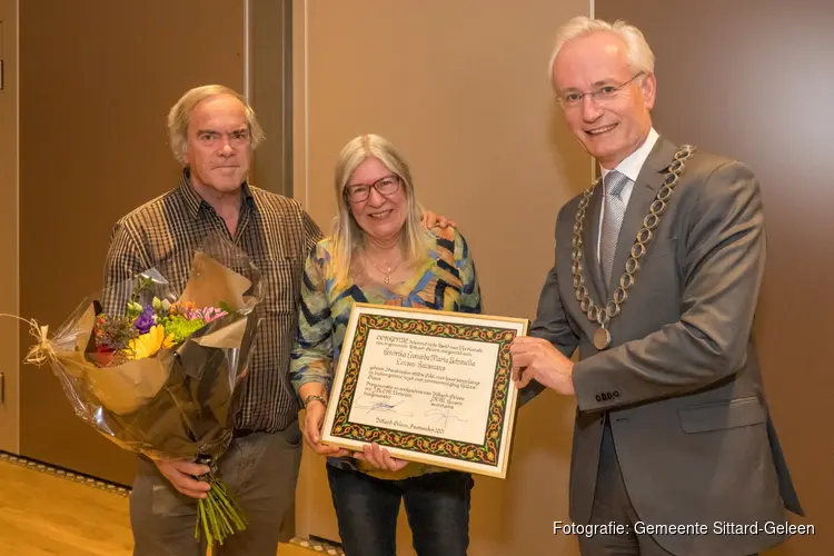 Gemeentelijke onderscheiding voor mevrouw Rikie Lensen-Hausmans
