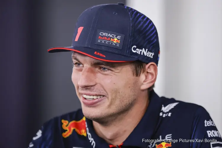 Verstappen breekt opnieuw record met tiende zege op rij